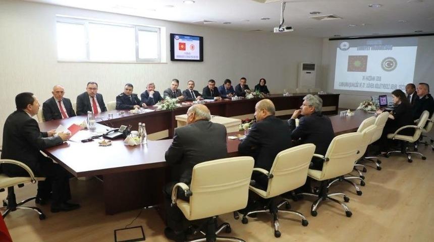 Sakarya’da Seçim Güvenliği Toplantısı Gerçekleştirildi