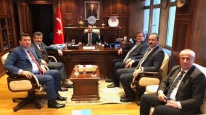 &Ccedil;aturoğlu Milli Emlak İle M&uuml;lkiyet Sorununu G&ouml;r&uuml;şt&uuml;