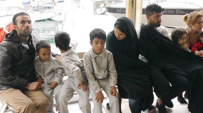 Yunanistan&rsquo;a Gitmeye &Ccedil;alışan 47 Ka&ccedil;ak G&ouml;&ccedil;men Yakalandı