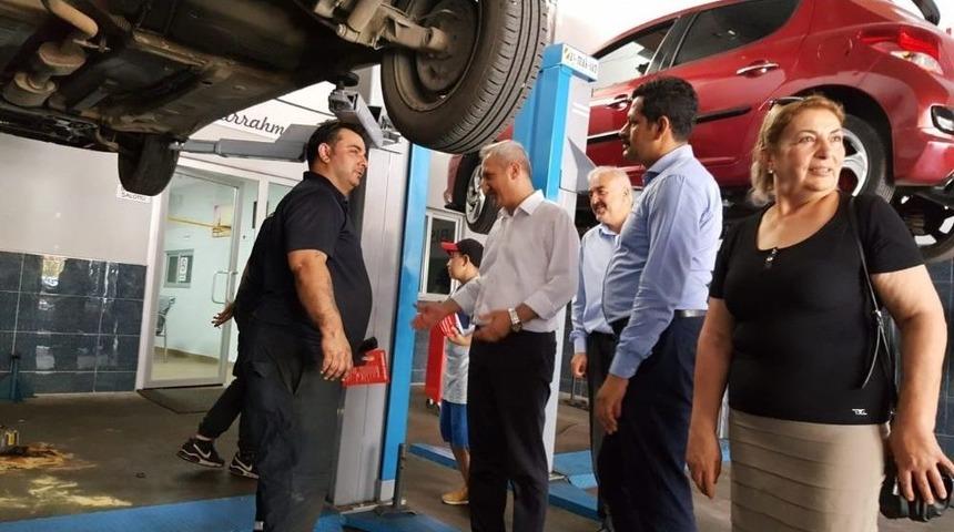 Mhp Adayları Sanayi Esnafı İle Bir Araya Geldi