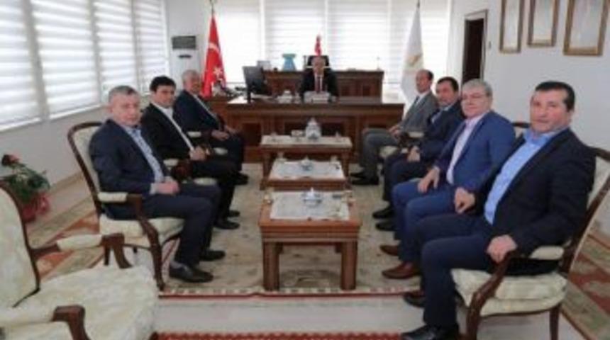Şaphane Protokol&uuml; Vali Ahmet Hamdi Nayir&rsquo;i Ziyaret Etti