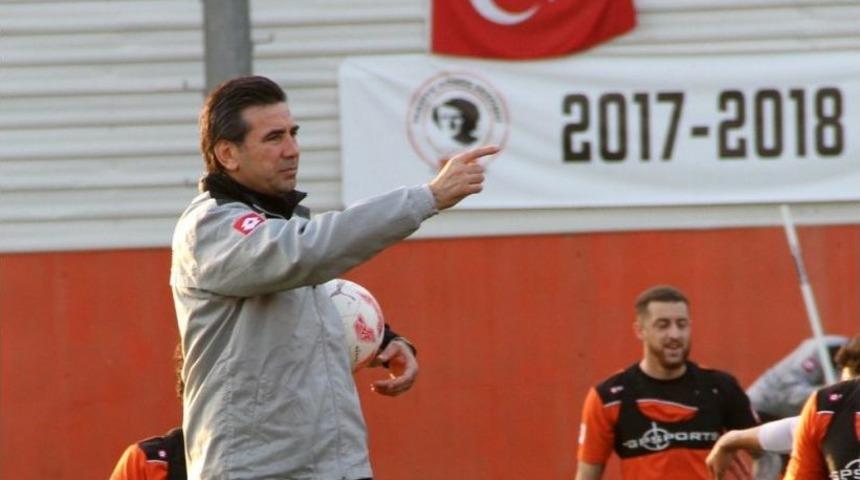 Osman &Ouml;zk&ouml;yl&uuml; Hakemlerden Dertli