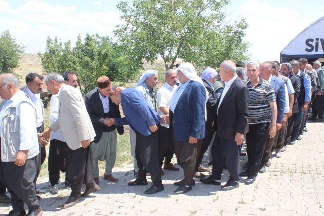 8 Yıllık Kan Davası Barışla Sonu&ccedil;landı