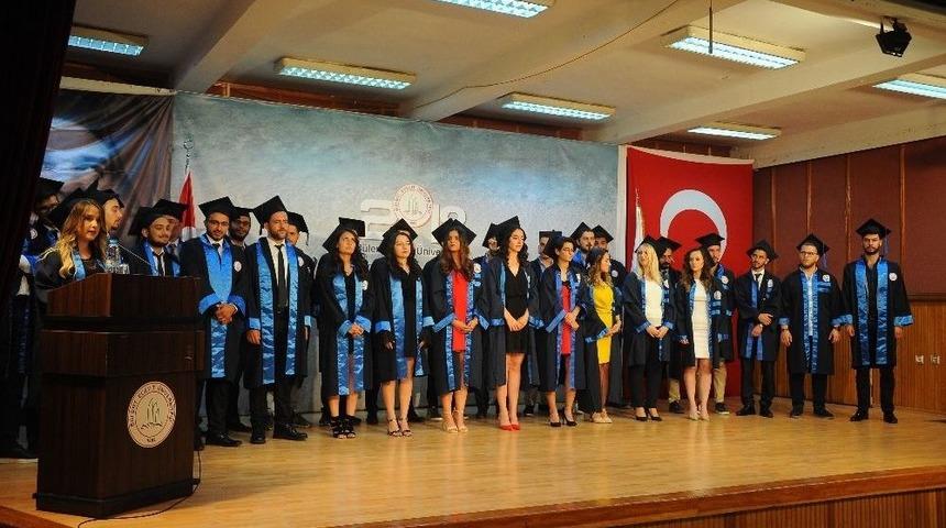 Be&uuml; Denizcilik Fak&uuml;ltesi Mezuniyet T&ouml;reni Ger&ccedil;ekleştirildi