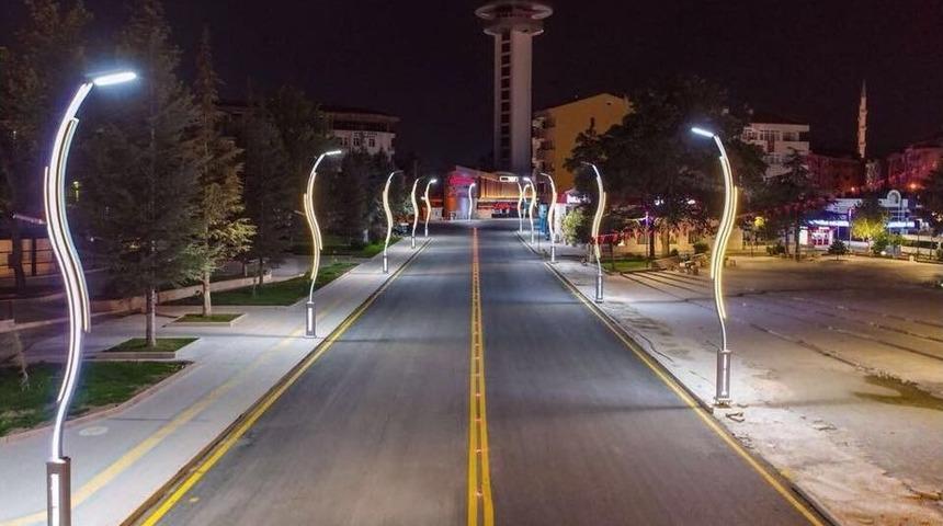 Turhal&rsquo;a Modern Aydınlatma Sistemleri