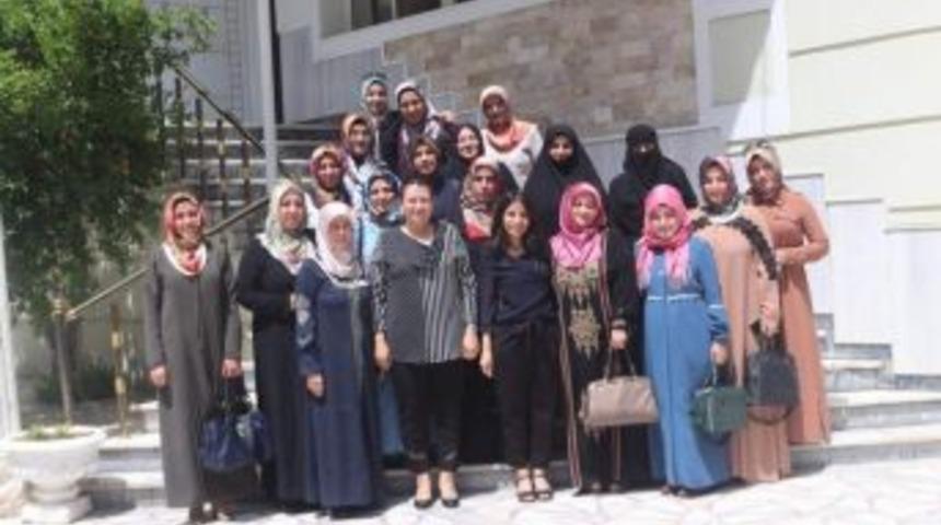 Kur&rsquo;an Kursu &Ouml;ğretici Ve &Ouml;ğrencilerine Eğitim Verildi