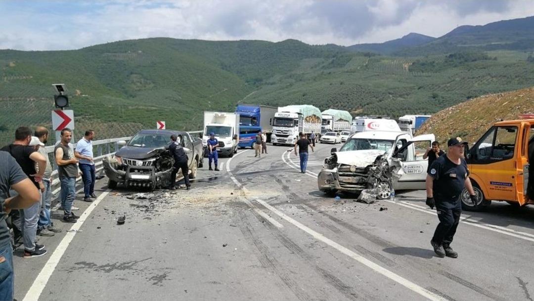 Bursa&rsquo;da Can Pazarı: 5 Yaralı