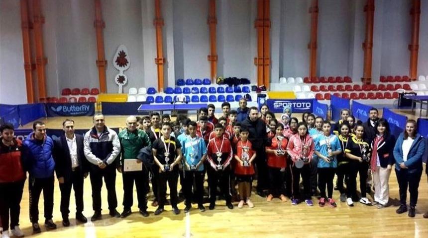 Bozyazı Şehit Murat Namdan Ortakokulu Masa Tenisinde &Uuml;&ccedil;&uuml;nc&uuml; Oldu