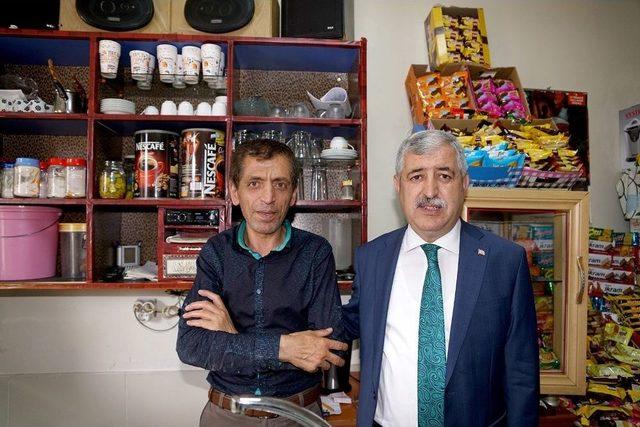 Polat, Şire Pazarı Esnafıyla Bir Araya Geldi