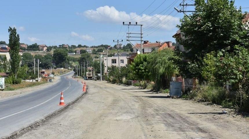 Tekirdağ&rsquo;da Yol &Ccedil;alışmaları S&uuml;r&uuml;yor