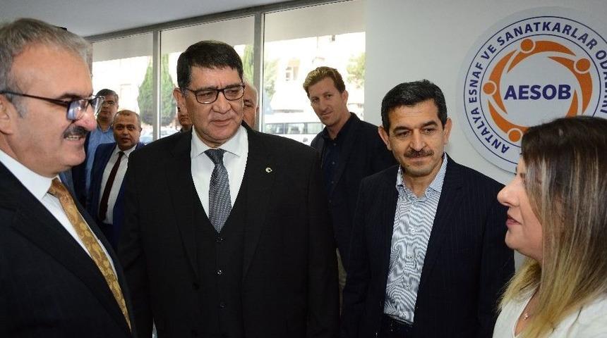 Vali Karaloğlu, Aesob Sicil B&uuml;rosunu İnceledi