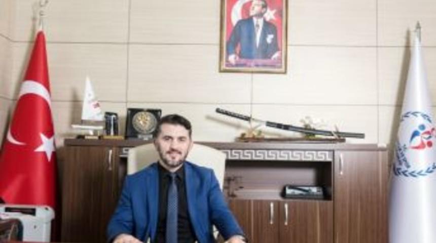 Sel&ccedil;uk &Ccedil;ebi, Milletvekilliği Adaylığı İ&ccedil;in G&ouml;revinden İstifa Etti