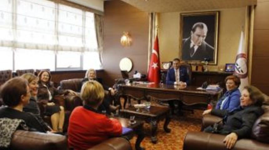 Er: "kadınlarımız Ne Kadar G&uuml;&ccedil;l&uuml; Olursa Toplumumuz Da O Kadar G&uuml;&ccedil;l&uuml; Olur"