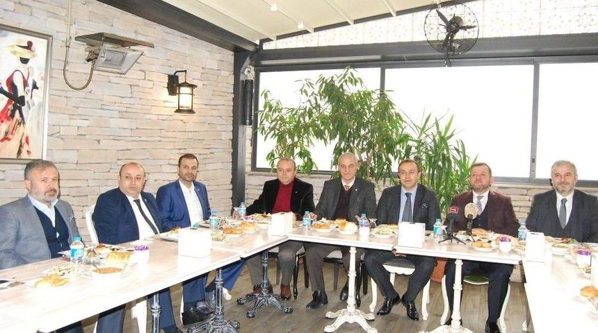 Tso Y&ouml;neticileri Gazetecilerle Bir Araya Geldi