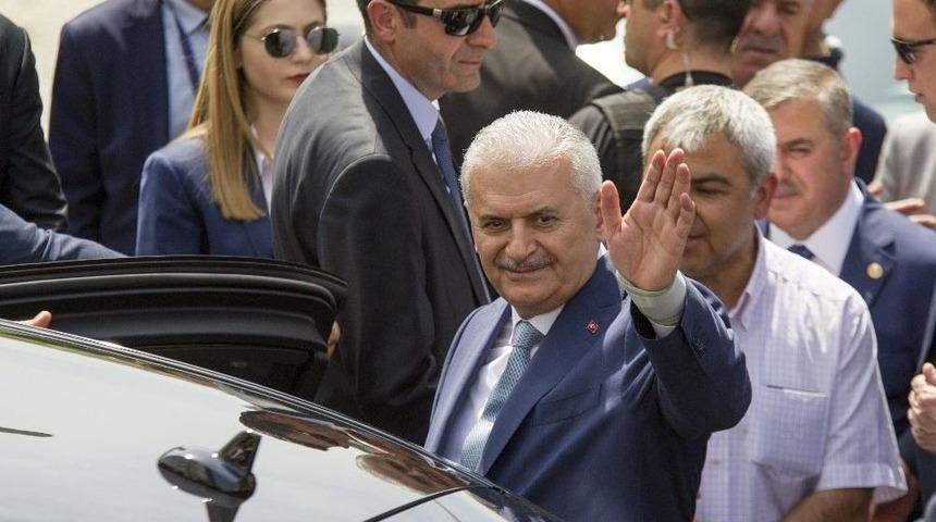 Başbakan Yıldırım Cuma Namazını Hisarcıklıoğlu Beştepe Camii&rsquo;nde Kıldı