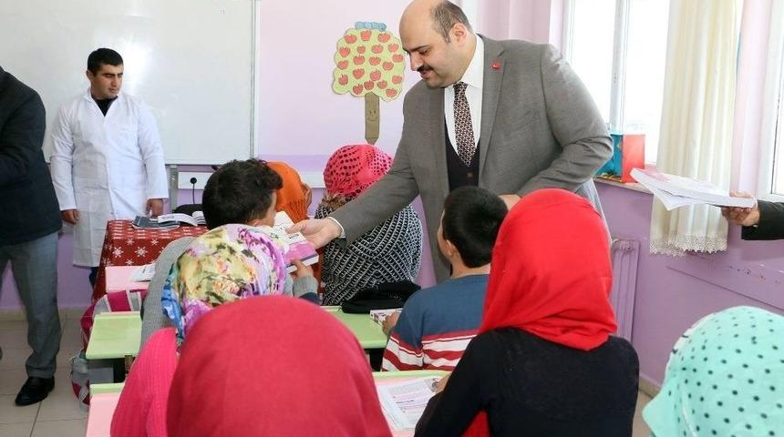 Başkan Orhan&rsquo;dan Eğitime Tam Destek