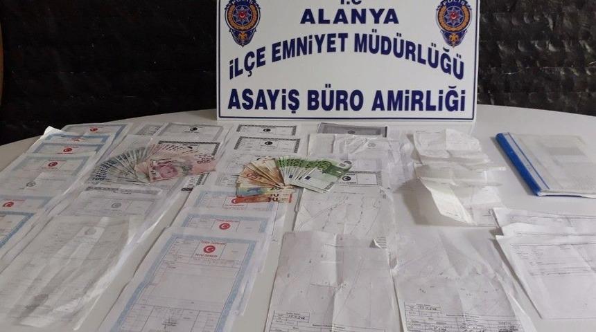 Başkasına Ait Evi Satmaya &Ccedil;alışan Şahıs Tutuklandı