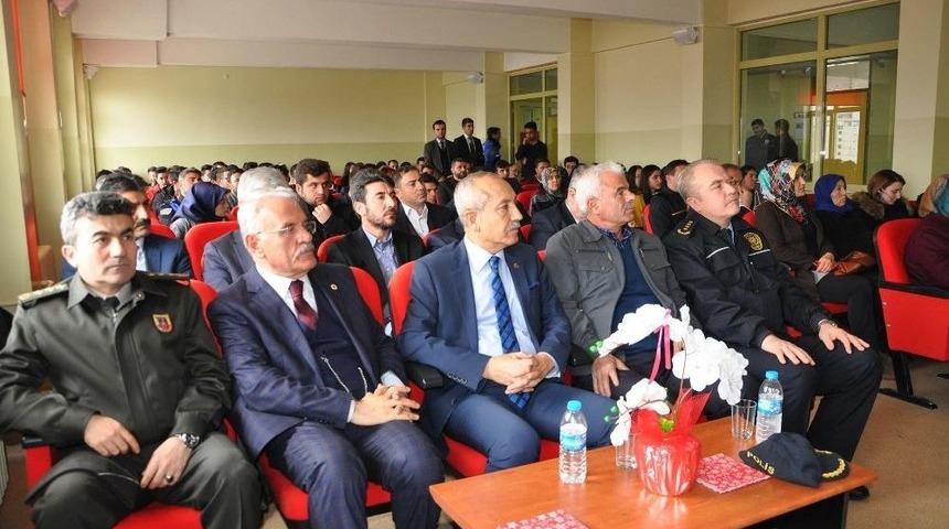 Şehit Polisin Adı K&uuml;t&uuml;phanede Yaşatılacak