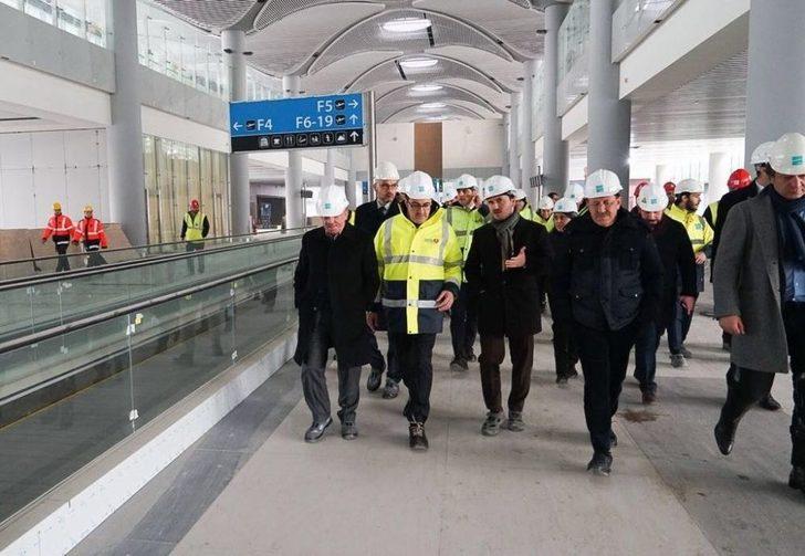 Thy Yöneticileri 3. Havalimanını Gezdi G2