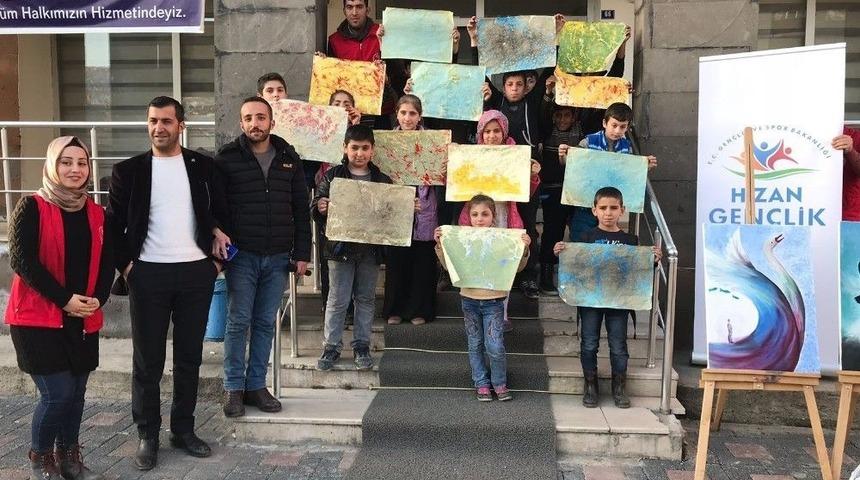 Hizanlı Çocuklardan Ebru Sanatına Büyük İlgi