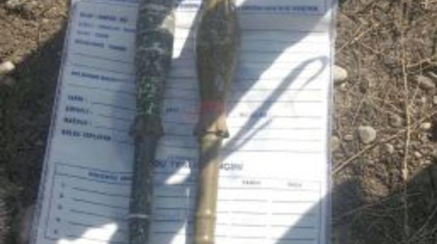 Toprağa G&ouml;m&uuml;l&uuml; Anti Tank Roket Başlığı Bulundu