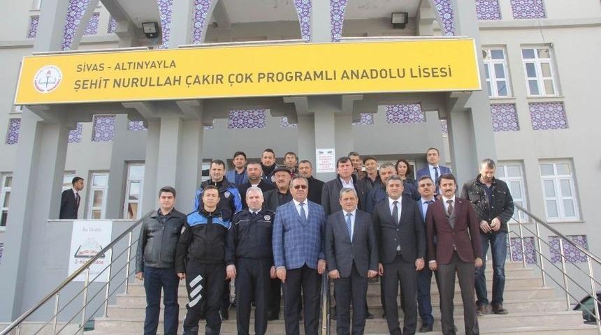 K&uuml;t&uuml;phaneye 15 Temmuz Şehidinin Adı Verildi