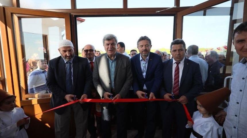 Başkan Karaosmanoğlu, &ldquo;camiler, İslam &Uuml;lkelerinin Aidiyet Sembol&uuml;d&uuml;r&rdquo;