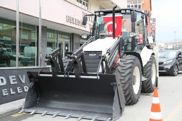 Develi Belediyesi Araç Filosuna Bir Yenisini Daha Ekledi