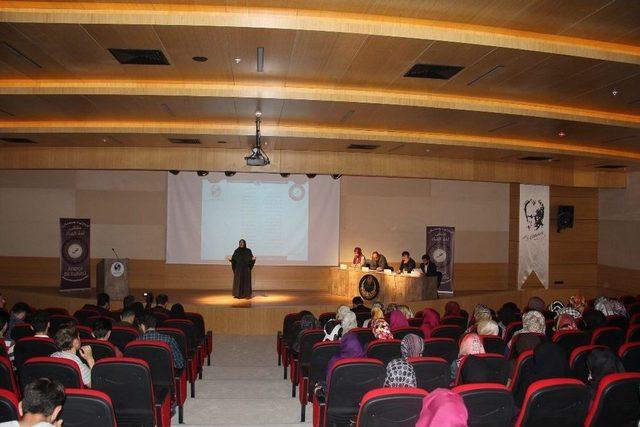 Saü’de Arapça Şiir Yarışması Gerçekleştirildi 3