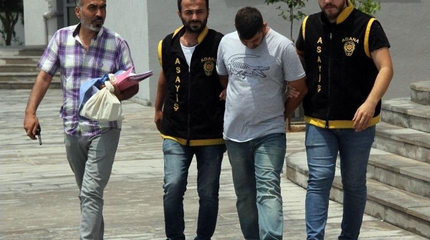 280 Bin Lira Dolandıran Sahte Polisi, &rsquo;simit&ccedil;i&rsquo; Ve &rsquo;bici Bicici&rsquo; Polisler Yakaladı