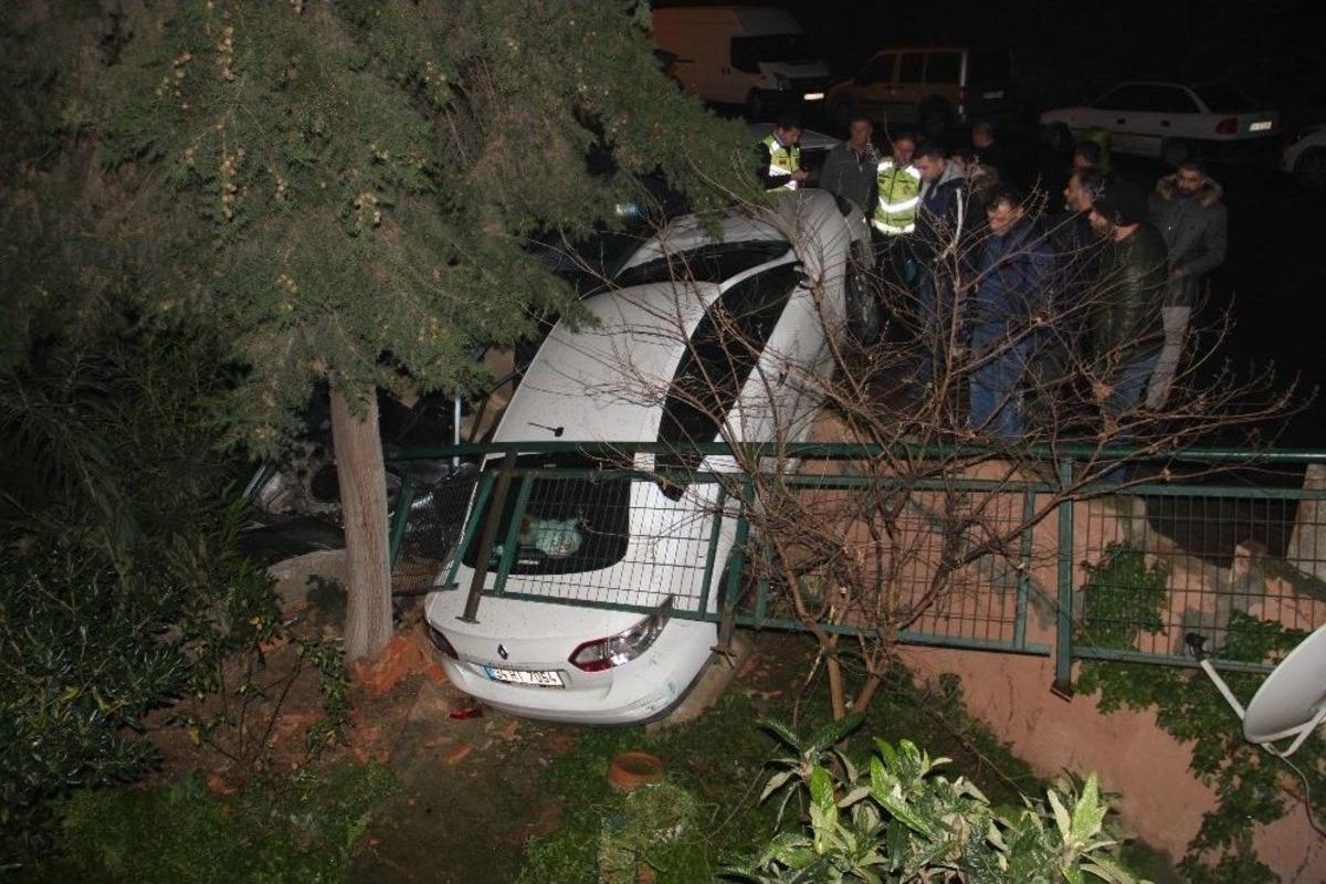 Kaza Yapan Ara&ccedil; Bah&ccedil;eye U&ccedil;tu