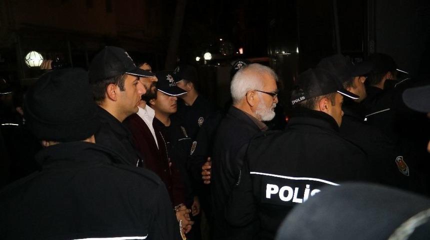 Alparslan Kuytul İle Birlikte 5 Kişi Tutuklandı