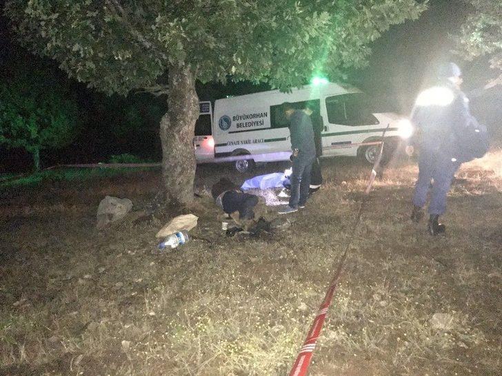 Yağmurdan Kaçarken Yıldırıma Yakalandı G4