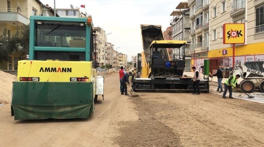Aydın B&uuml;y&uuml;kşehir Didim&rsquo;de Asfalt &Ccedil;alışmalarını S&uuml;rd&uuml;r&uuml;yor