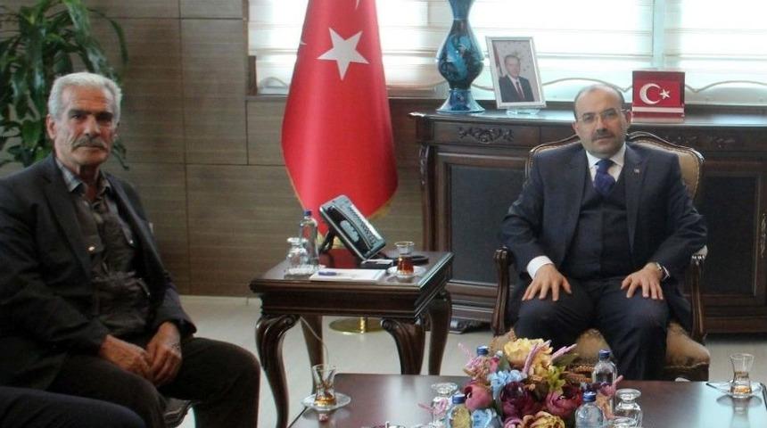 Şehit Fethi Sekin&rsquo;in Babasından Vali Ustaoğlu&rsquo;na Ziyaret