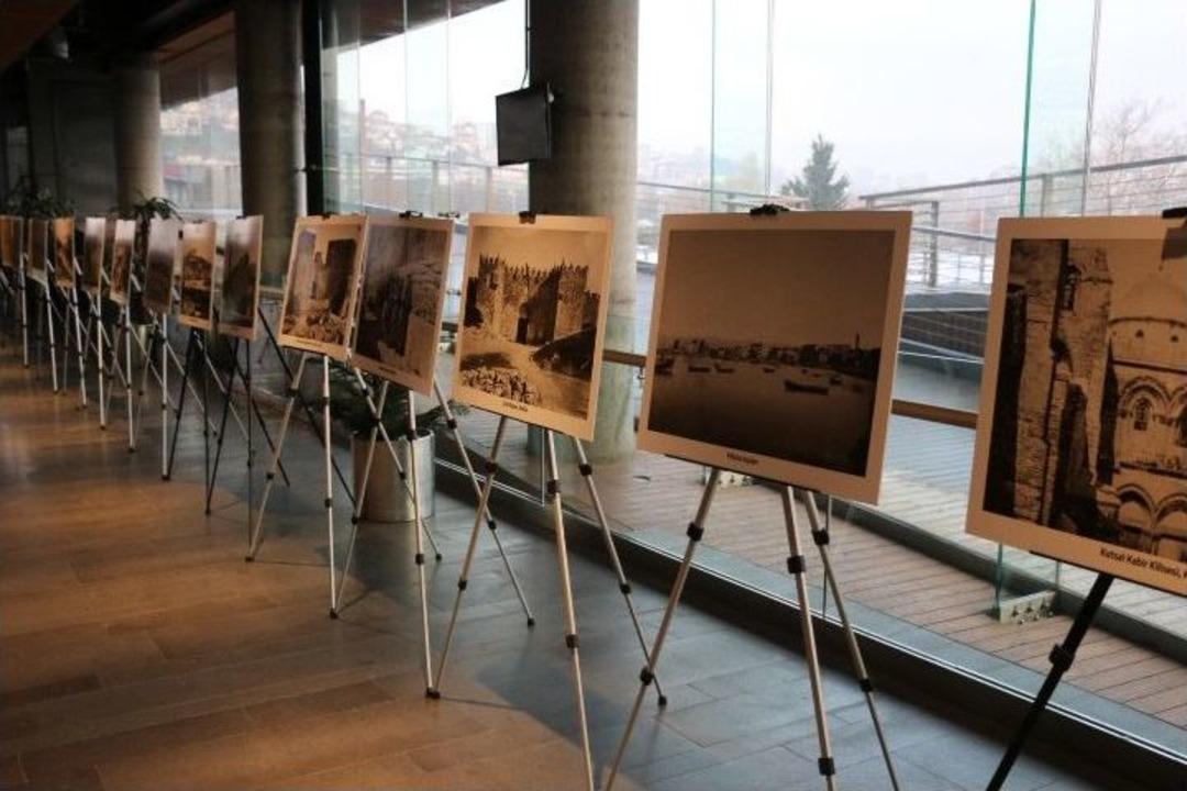 Vefatının Yıld&ouml;n&uuml;m&uuml;nde Sultan 2&rsquo;nci Abd&uuml;lhamid&rsquo;in Coğrafyası Konuşuldu