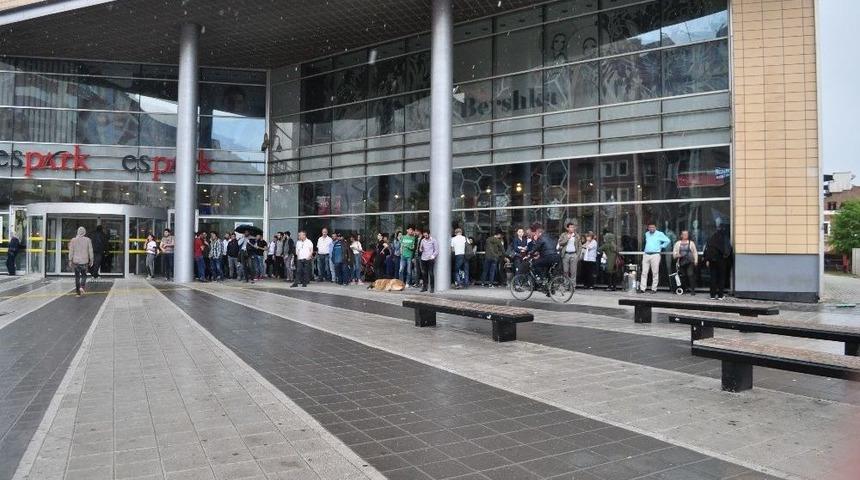 Eskişehir&rsquo;de Beklenmedik Sağanak Yağış