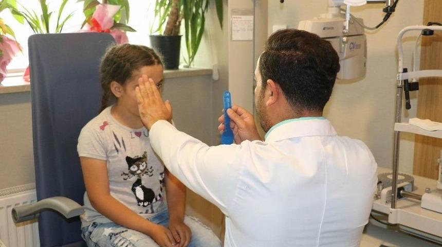 Sezaryen Doğumda Şaşılık Tehlikesi