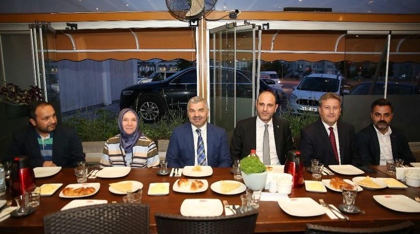 Başkan &Ccedil;elik, "t&uuml;rkiye&rsquo;nin &Ouml;n&uuml;nde Kimse Duramaz"