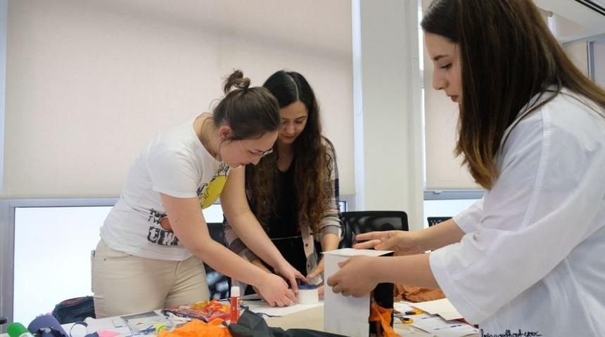 Kendi İşini Kurmak İsteyen Gençlere Eğitim