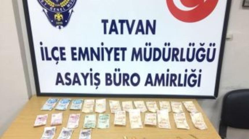 Hırsızlık Yapan Kadınlar Yakalandı