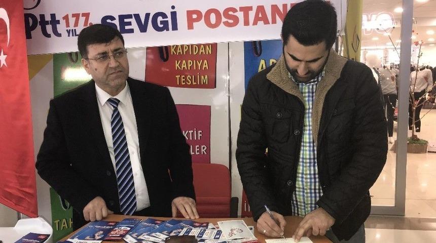 Herkes Sevgilisine, Eşine Kartpostal G&ouml;nderirken O Afrin&rsquo;deki Mehmet&ccedil;iğe G&ouml;nderdi