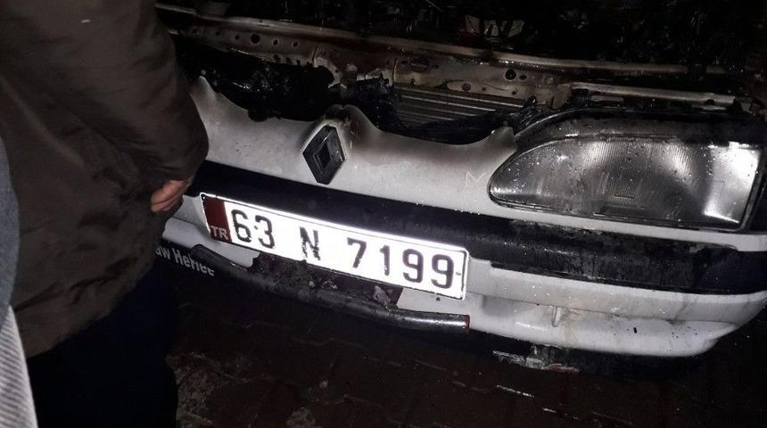 Park Halindeki Lpg&rsquo;li Ara&ccedil; Alev Alev Yandı