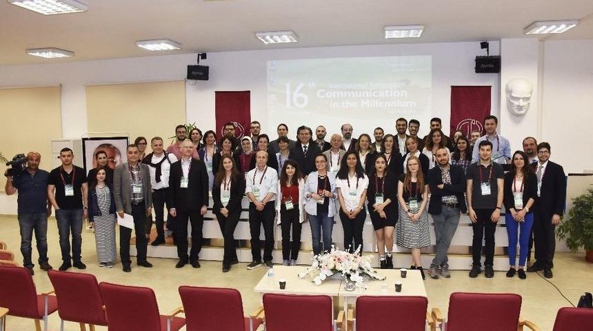 &lsquo;uluslararası İletişim Sempozyumu&rsquo;na Rekor Katılım