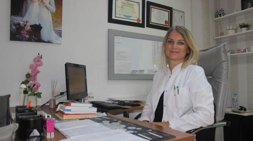 Kontrolsüz Gülme Ve Ağlamalar Als Habercisi Olabilir