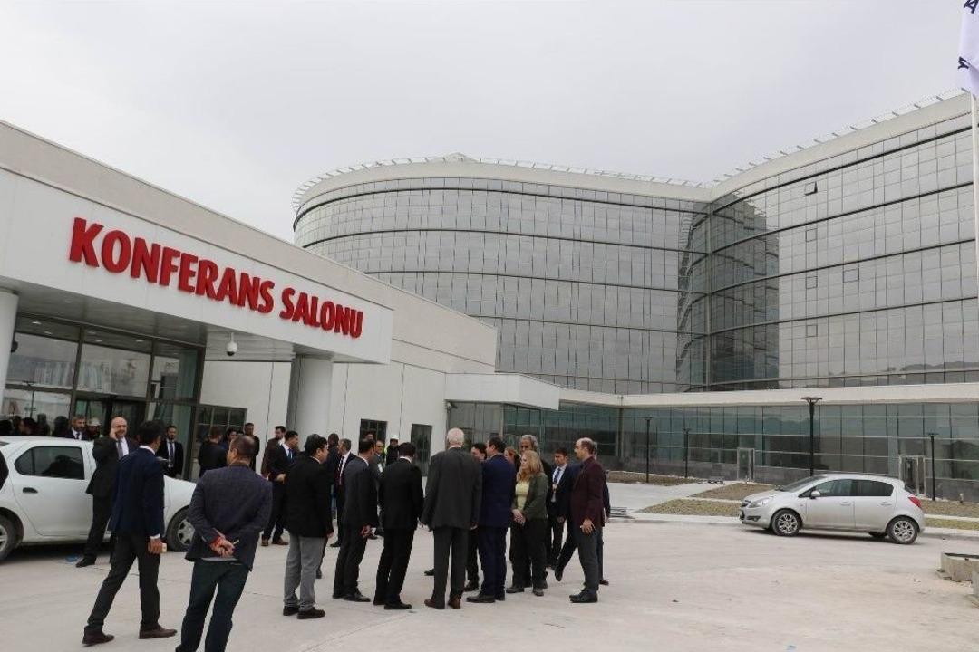 Kayseri Şehir Hastanesi &Ccedil;alışmaları Hızlandı