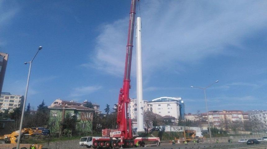 Gebze Yaya K&ouml;pr&uuml;s&uuml;n&uuml;n Ayakları Dikiliyor
