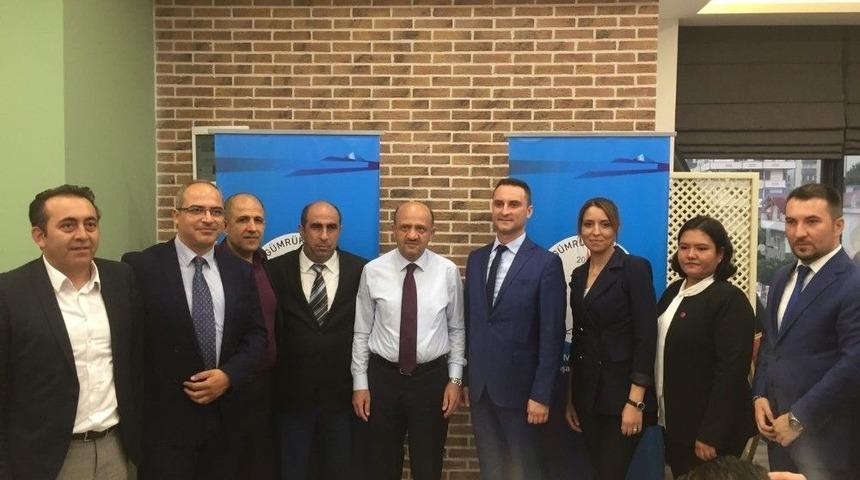 Başbakan Yardımcısı Fikri Işık G&uuml;mr&uuml;k M&uuml;şavirleri İle Buluştu