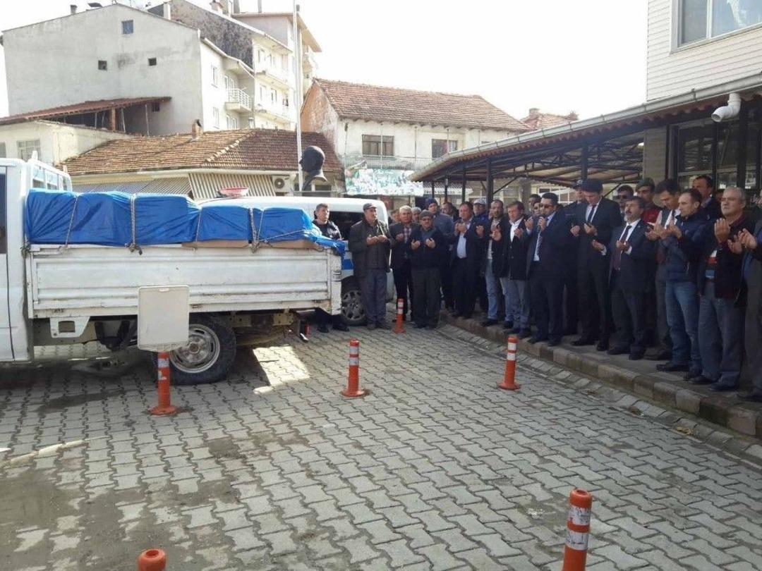 Mehmet&ccedil;ik&rsquo;e Komposta Ve Re&ccedil;eller Yola &Ccedil;ıktı