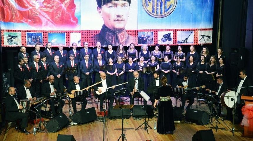 Mkek Koroları Sanatseverlerle Buluştu